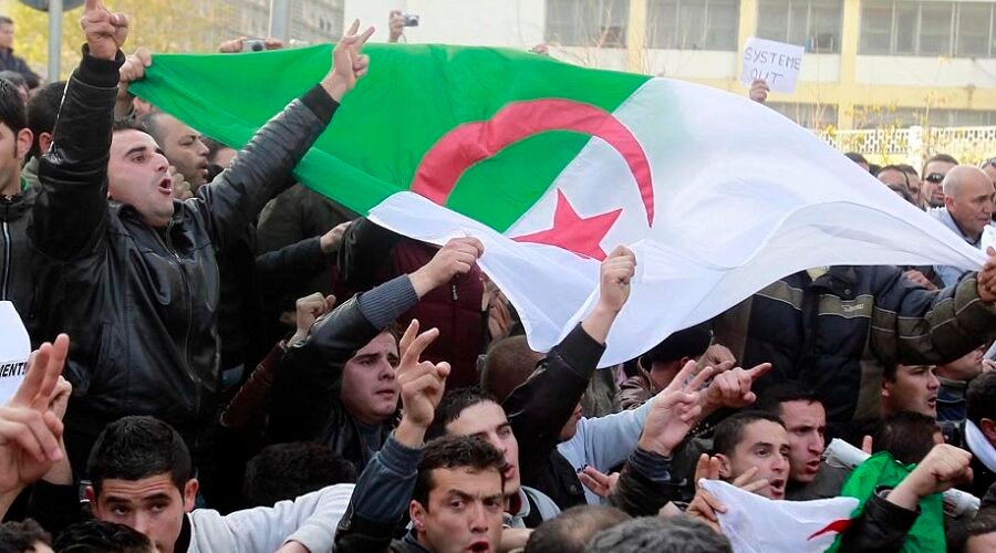 marche-etudiants-alger