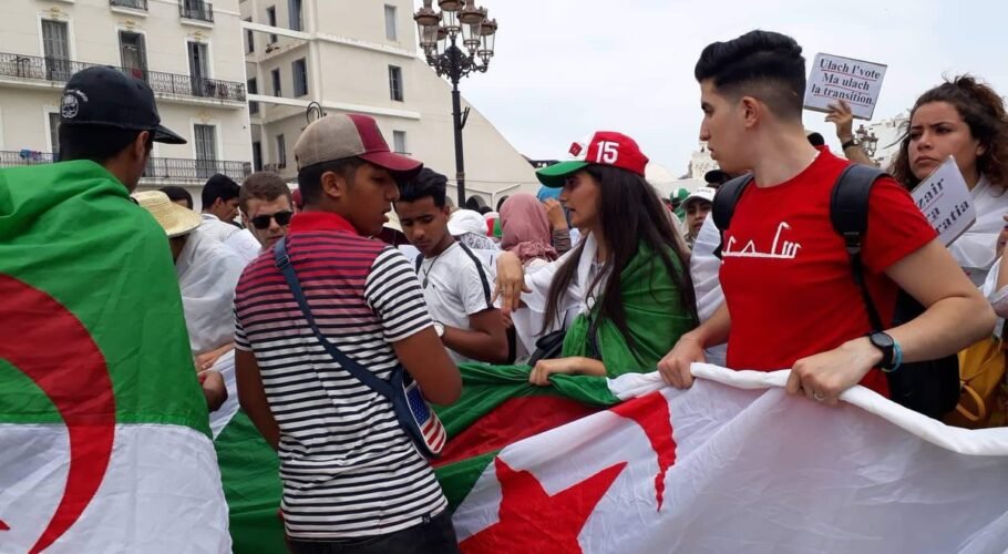 marche-etudients-alger-2-7-2019